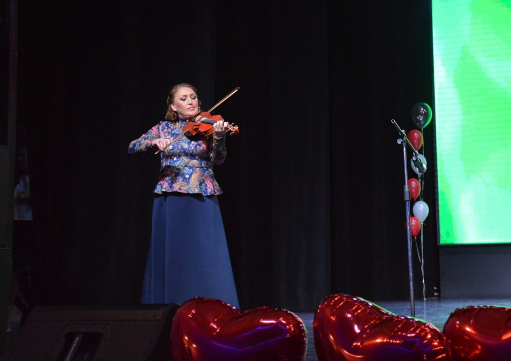 Фото с концерта к Дню Матери в Лаишево