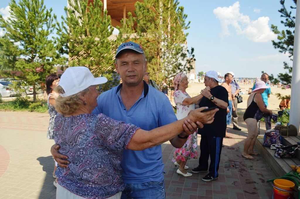 Казанские гости повеселились на лаишевской набережной
