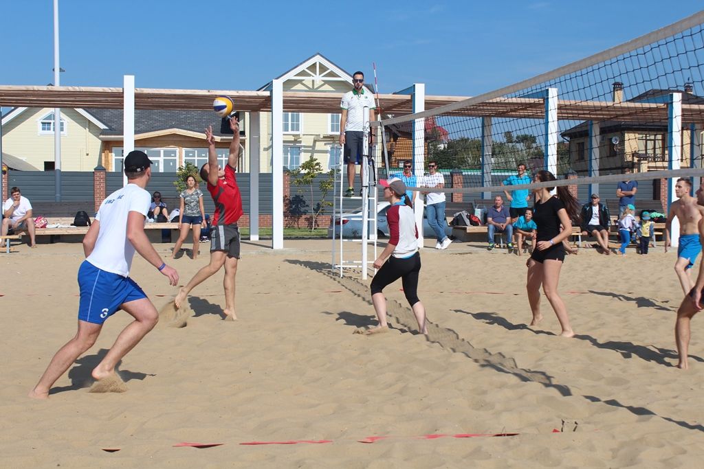 В Лаишеве идет Первый пляжный волейбол сотрудников прокуратуры