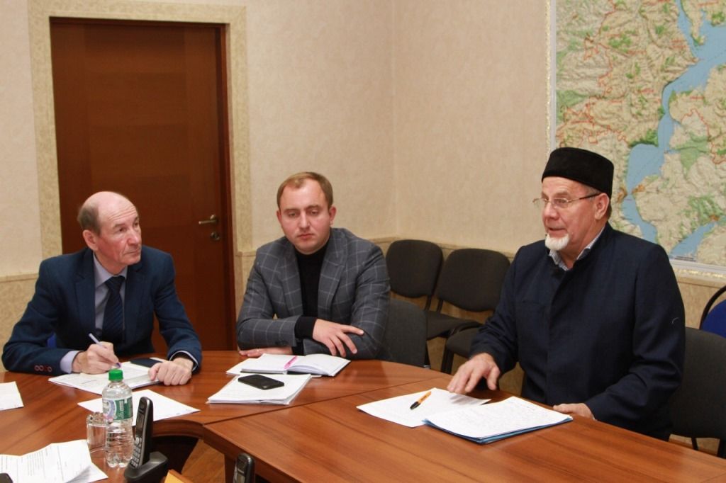 Руководитель района Ильдус Зарипов провел прием граждан.