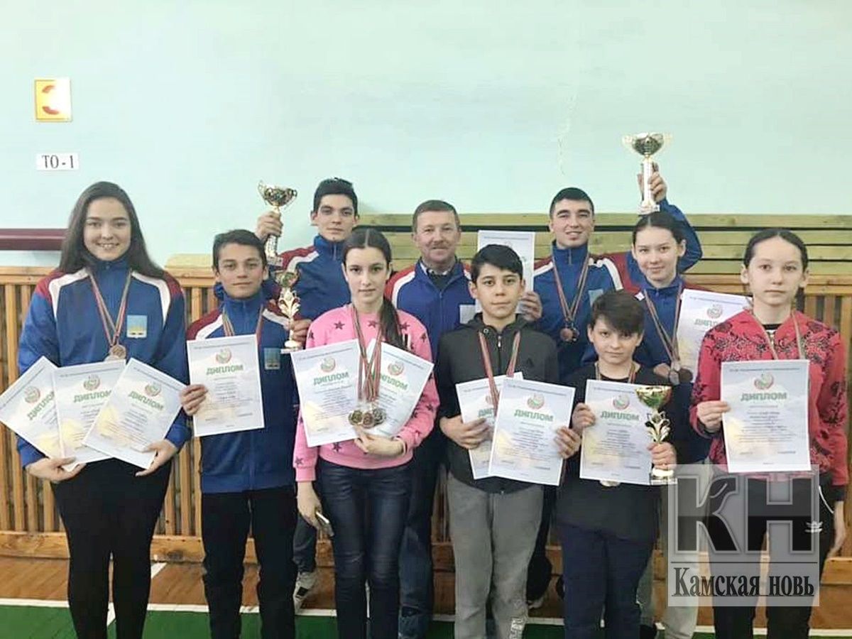Атабаевские школьники блестяще выступили на слете по лыжному туризму РТ