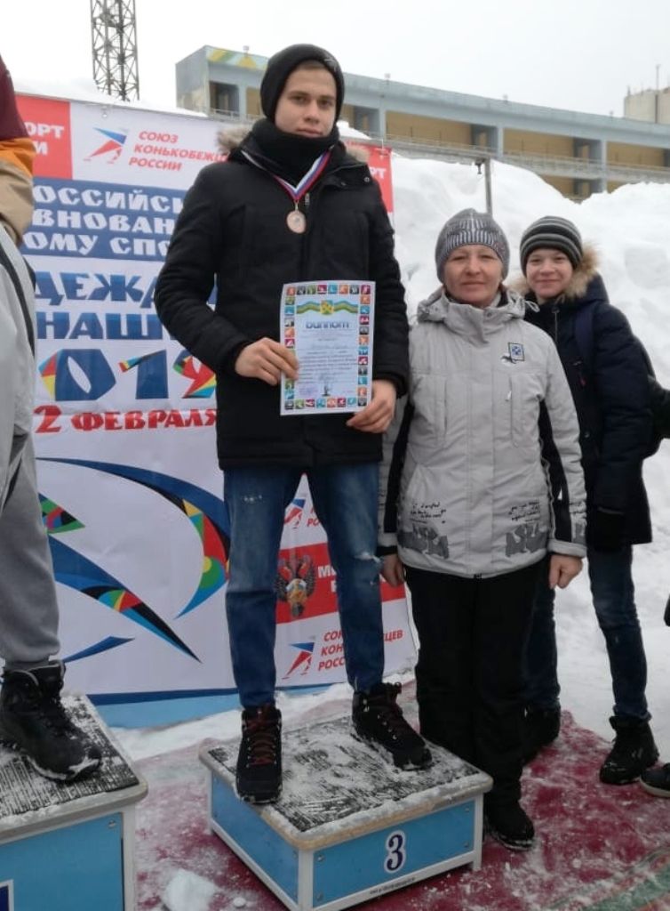 Лаишевские конькобежцы блистали в Новочебоксарске