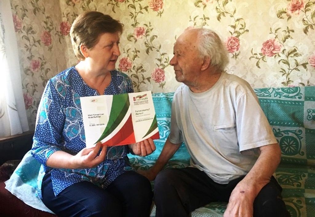 Пожилых людей Лаишевского района информируют о предстоящих выборах