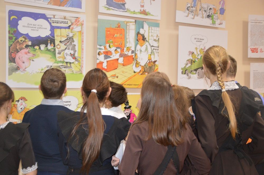 В музее Лаишевского края открылась выставка карикатур главного художника журнала «Чаян»