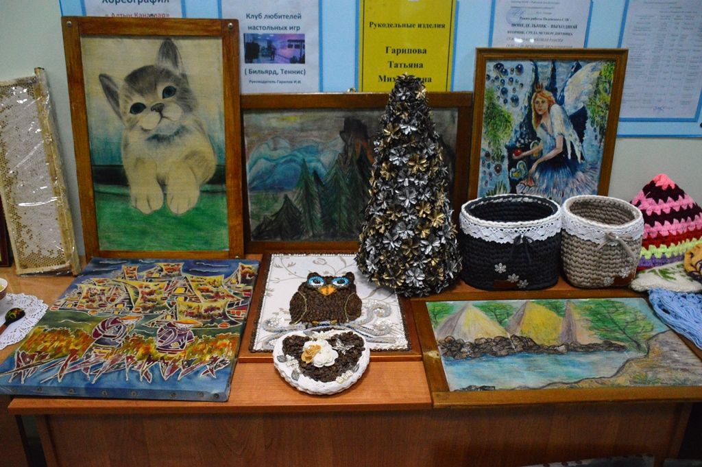 Выставка достижений жителей Пелевского поселения