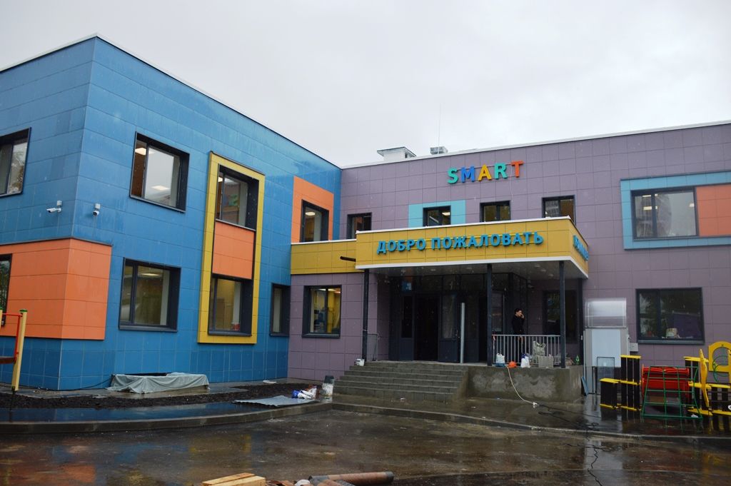 Министр строительства Татарстана объехал стройки Лаишевского района