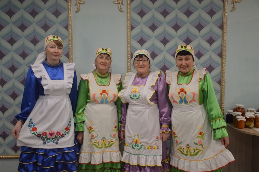 Выставка народного творчества в Атабаевском СДК