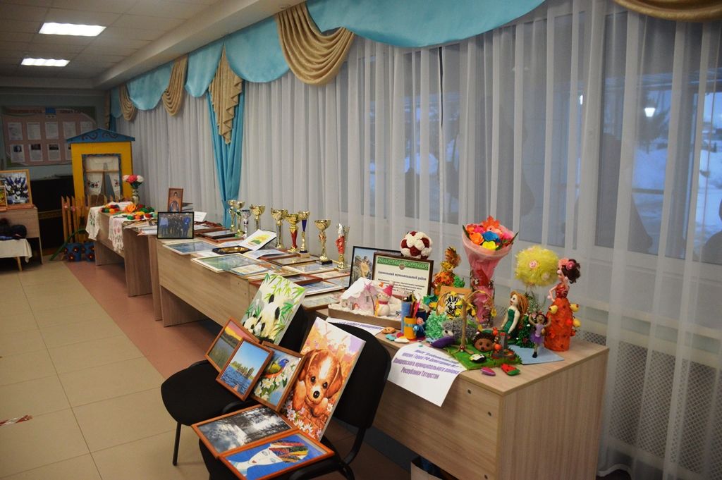 Выставка народного творчества в Атабаевском СДК