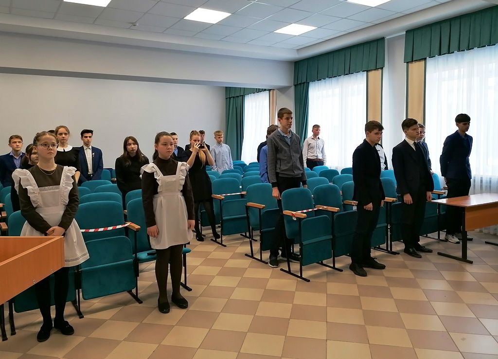 Старшим школьникам Лаишева рассказали о Холокосте