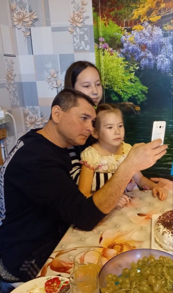 Воспитанники Атабаевского детсада "Чишмэкэй" поздравляют всех пап с Днем отца