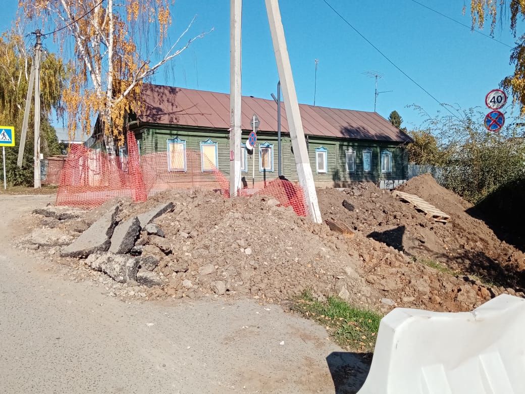 В Лаишево продолжается ремонт участка дороги по ул. Ленина