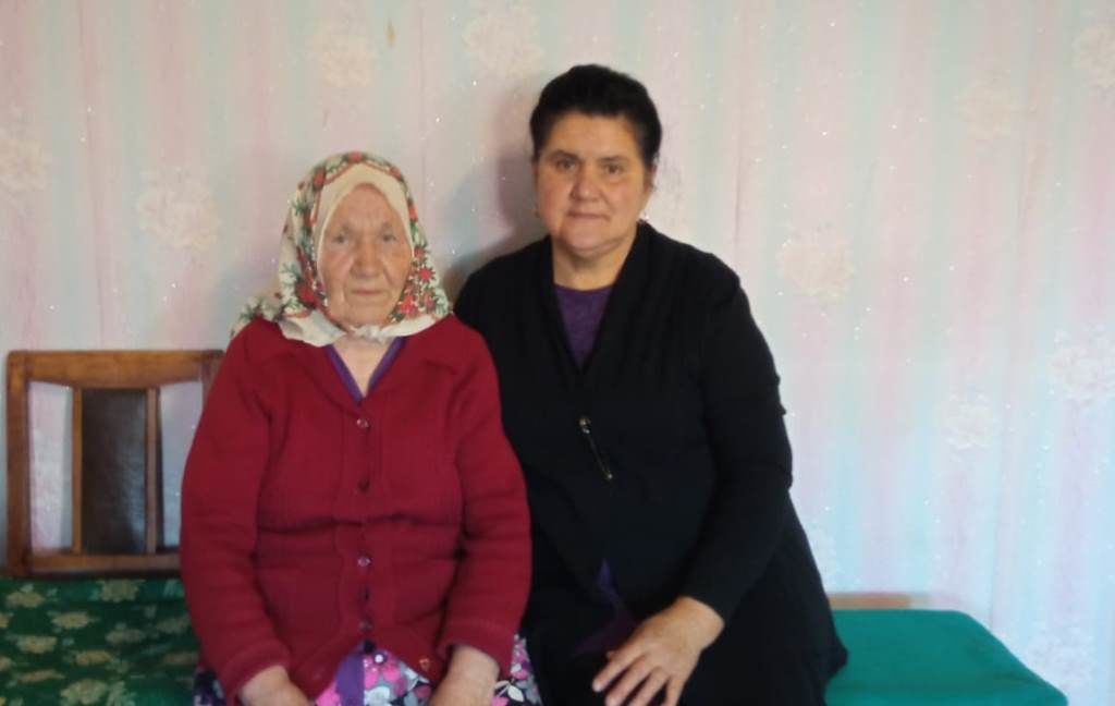 В Татарских Саралах жителей села поздравили с Днем мудрости,   добра и уважения