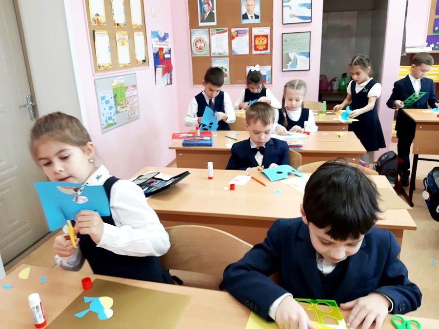В Сокуровской школе отметили День синичек