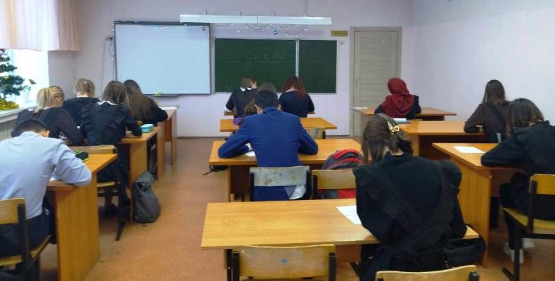 Ученики Лаишевской школы №2 приняли участие в Экологическом диктанте