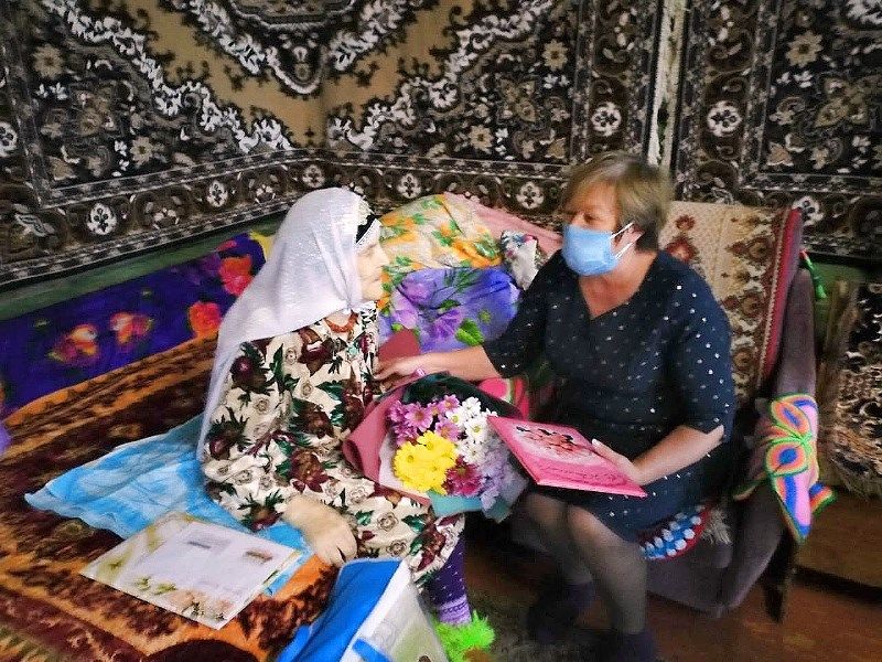В Пелево поздравляют с 90-летием Галимзянову Танзилю Закировну