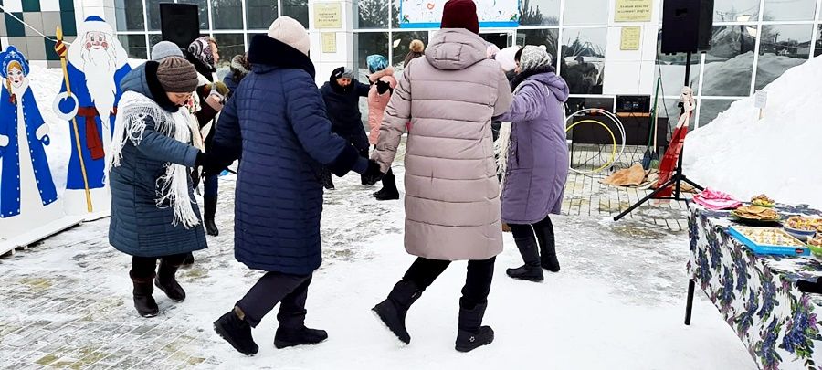 Гвоздь программы – чай из настоящего самовара