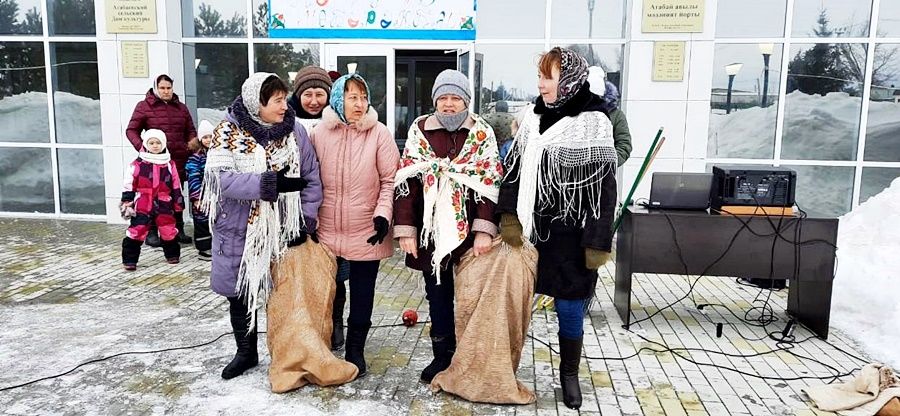 Гвоздь программы – чай из настоящего самовара