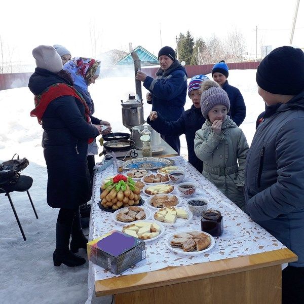 Ввесело отметили Навруз в Пелево