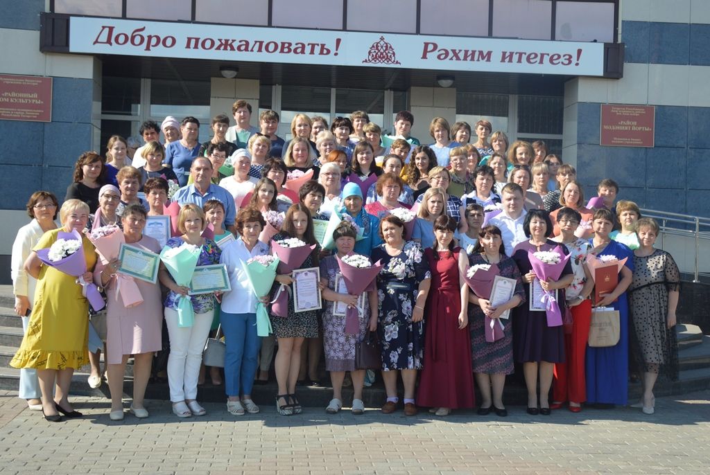 Работники социальной сферы Лаишевского района умеют трудиться и праздники отмечать