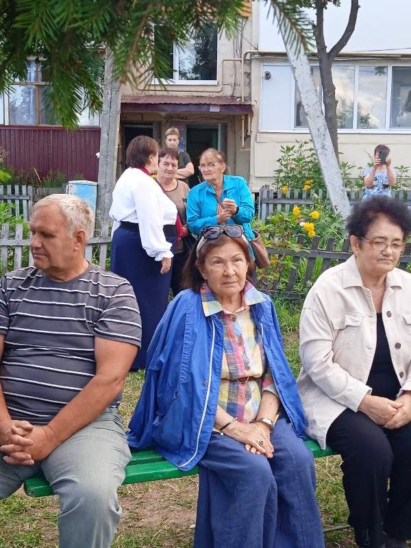 ТОС на улице Лебедевой провел вечер памяти Банновой Веры, Пикалевой Надежды и Коленова Бориса