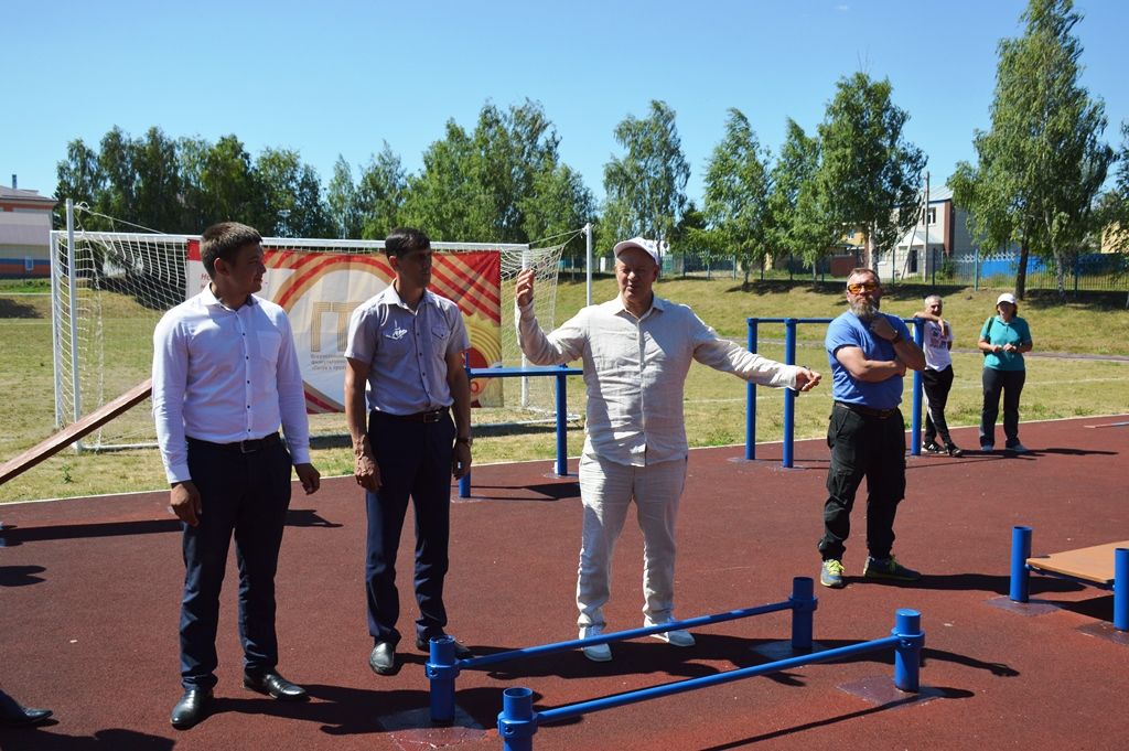 На стадионе Лаишевского техникума состоялся фестиваль «Спортивное лето с ГТО»