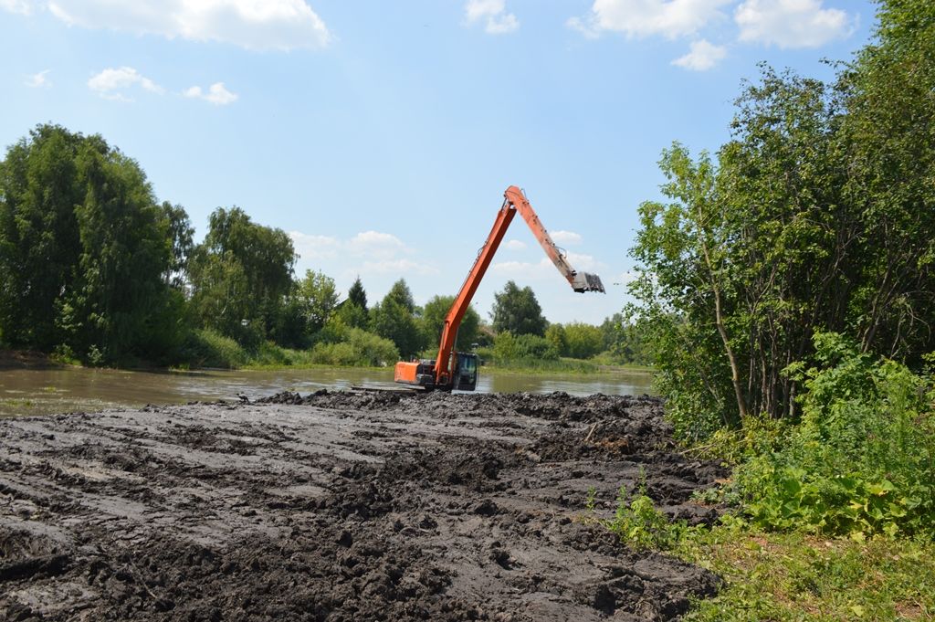 ​​​​​​​Начата очистка водоемов в Державино и Никольском Лаишевского района