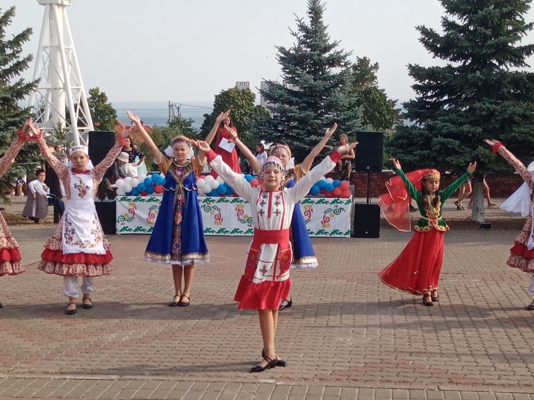 ФОТОрепортаж с праздника в Лаишево