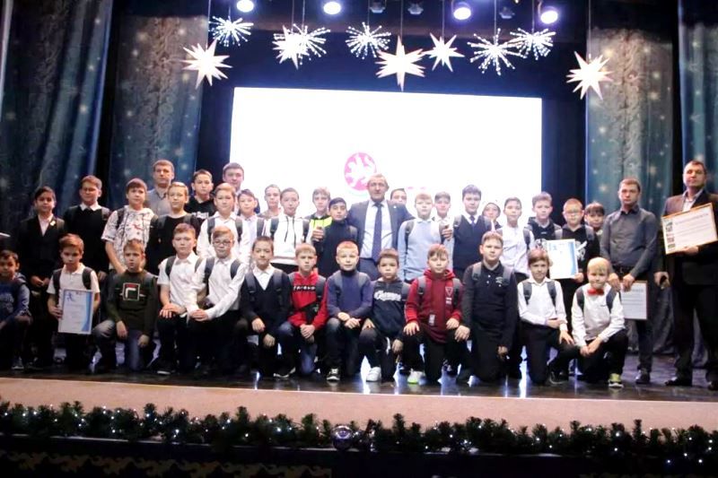 В Лаишевском районе на Елке юных спортсменов Ильдус Зарипов отметил лучших из лучших