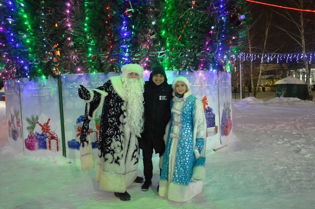 Весело отметили закрытие главной елки Лаишева в канун старого Нового года