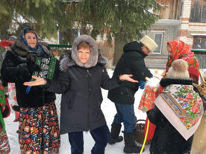 О том, как колядуют в селе Рождествено, рассказывает Валентина Хазова