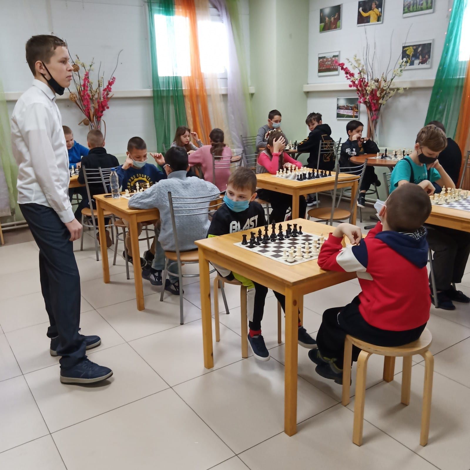 В спортивно-оздоровительном комплексе "Кама" состоялся традиционный Новогодний шахматный турнир