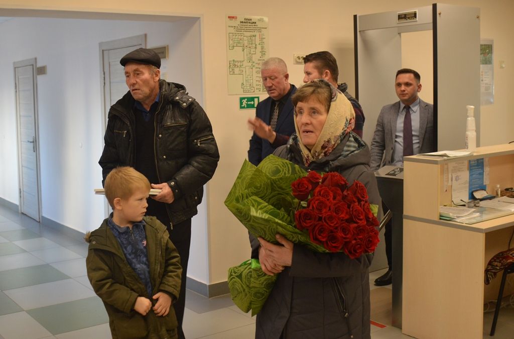 Награды героя вручили семье Алексея Пашагина