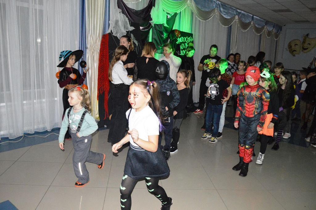 В районном доме культуры Лаишева отпраздновали Хеллоуин