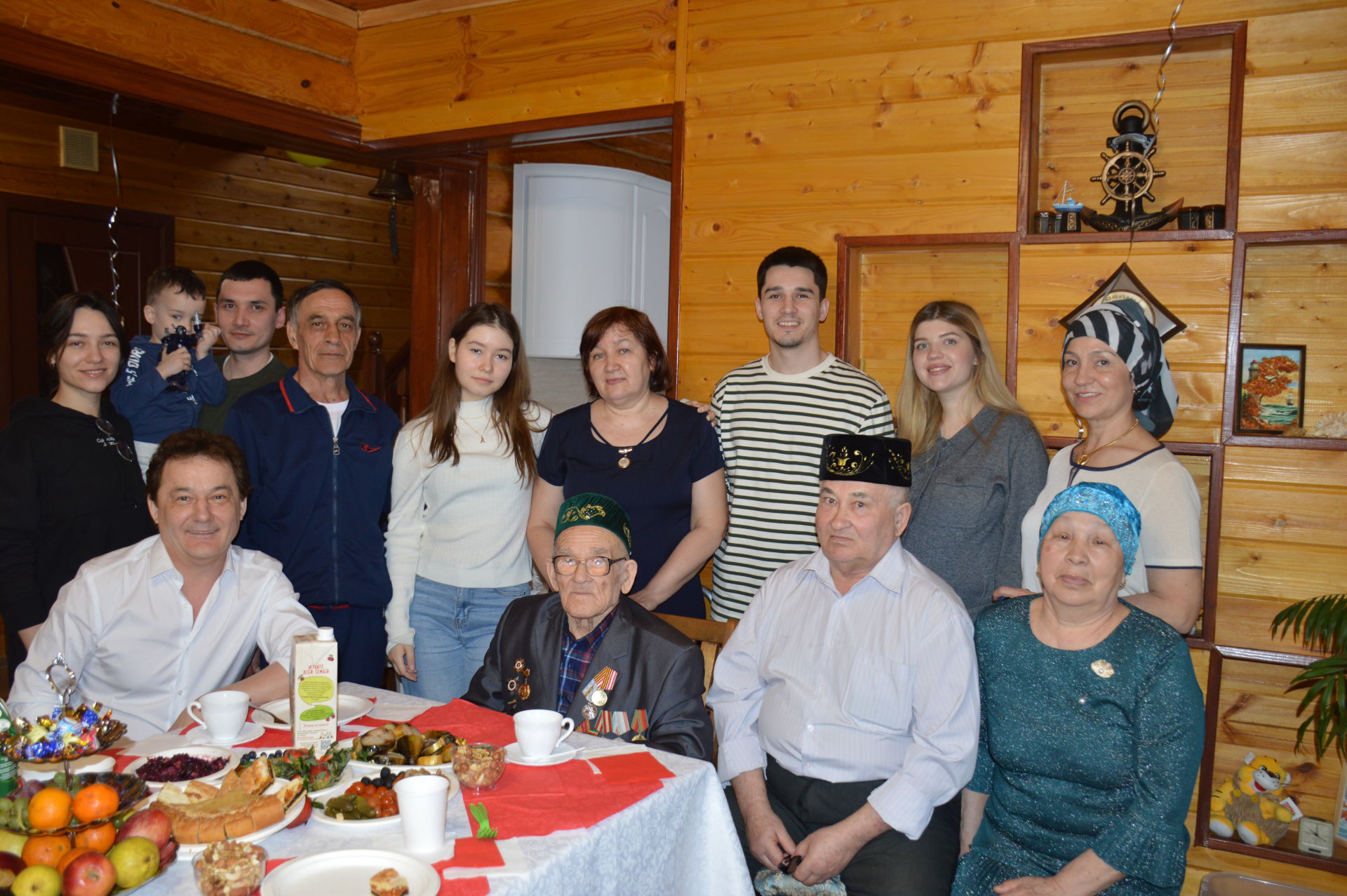 В Лаишевском районе с  юбилеем поздравили ветерана ВОВ