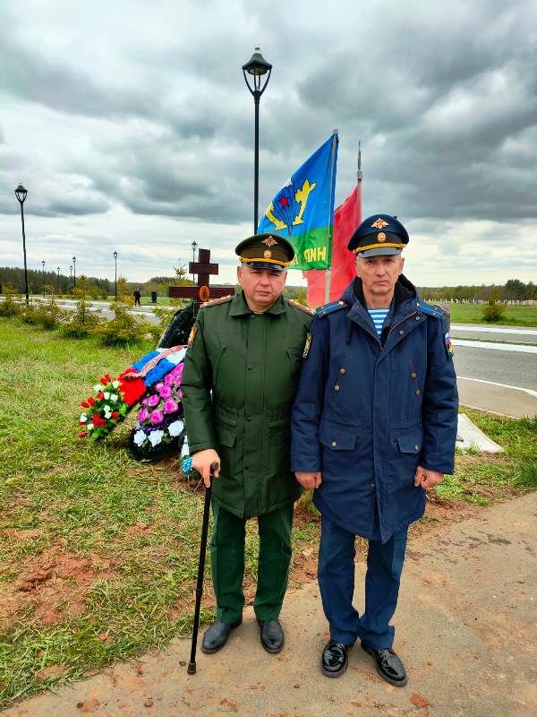 Видео прислал читатель: похороны Павла Клетнева, старейшего десантника России