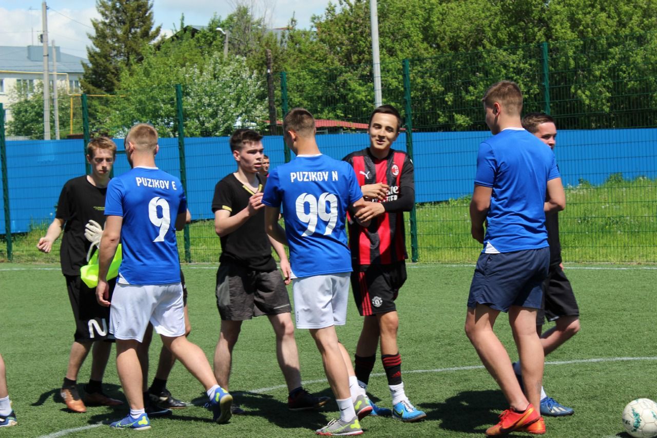 В Лаишево прошел турнир по мини-футболу на кубок "Молодой гвардии"