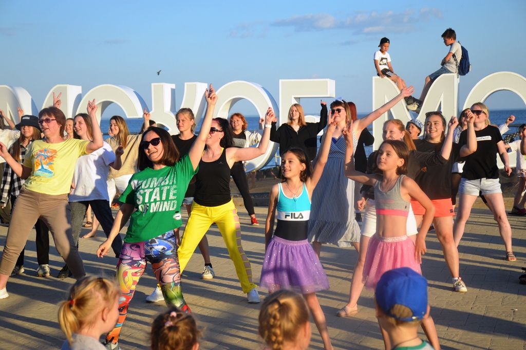 Яркие моменты празднования Дня молодежи на Камском море в Лаишево