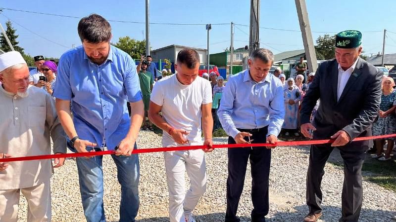 В Лаишевском районе в рамках проекта «Чишмә» открылся очередной источник качественной питьевой воды - в Именьково