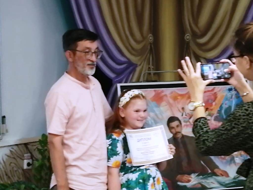 Амира Дебердеева стала призером республиканского конкурса «Мир детства Роберта Миннулина»