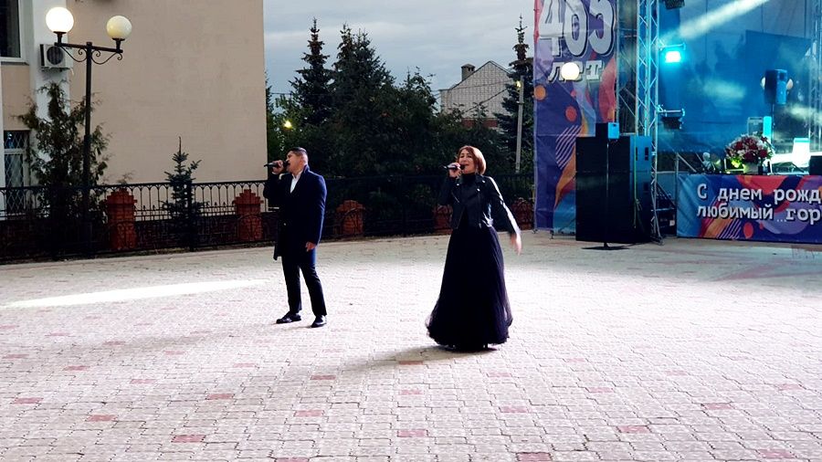 На Соборной площади г.Лаишево продолжается концерт, посвященный Дню города
