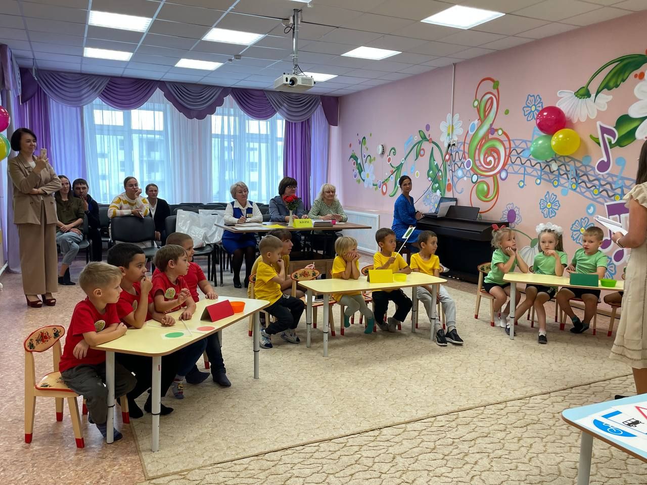 В Сокурах, в детском саду «Ромашка» прошел районный КВН