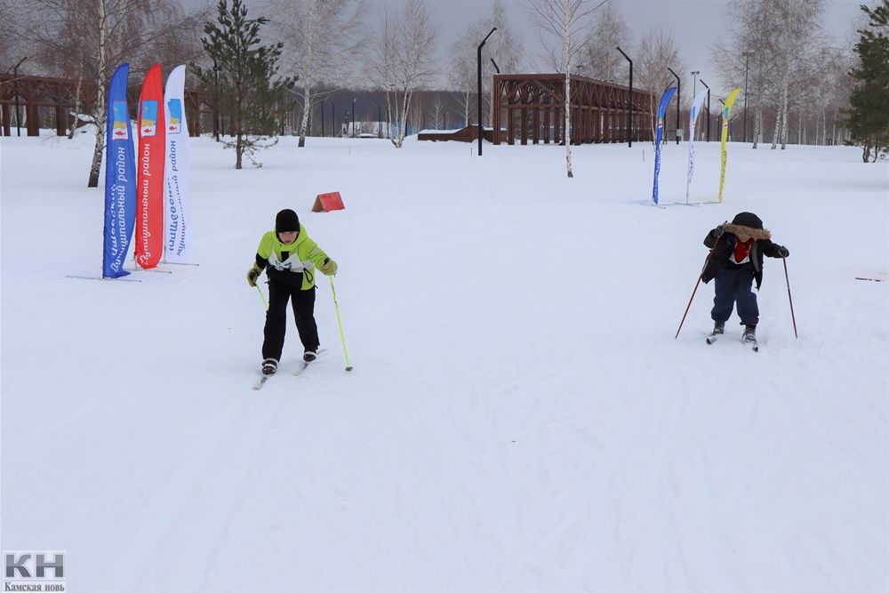 Жители Лаишевского района встали на лыжи