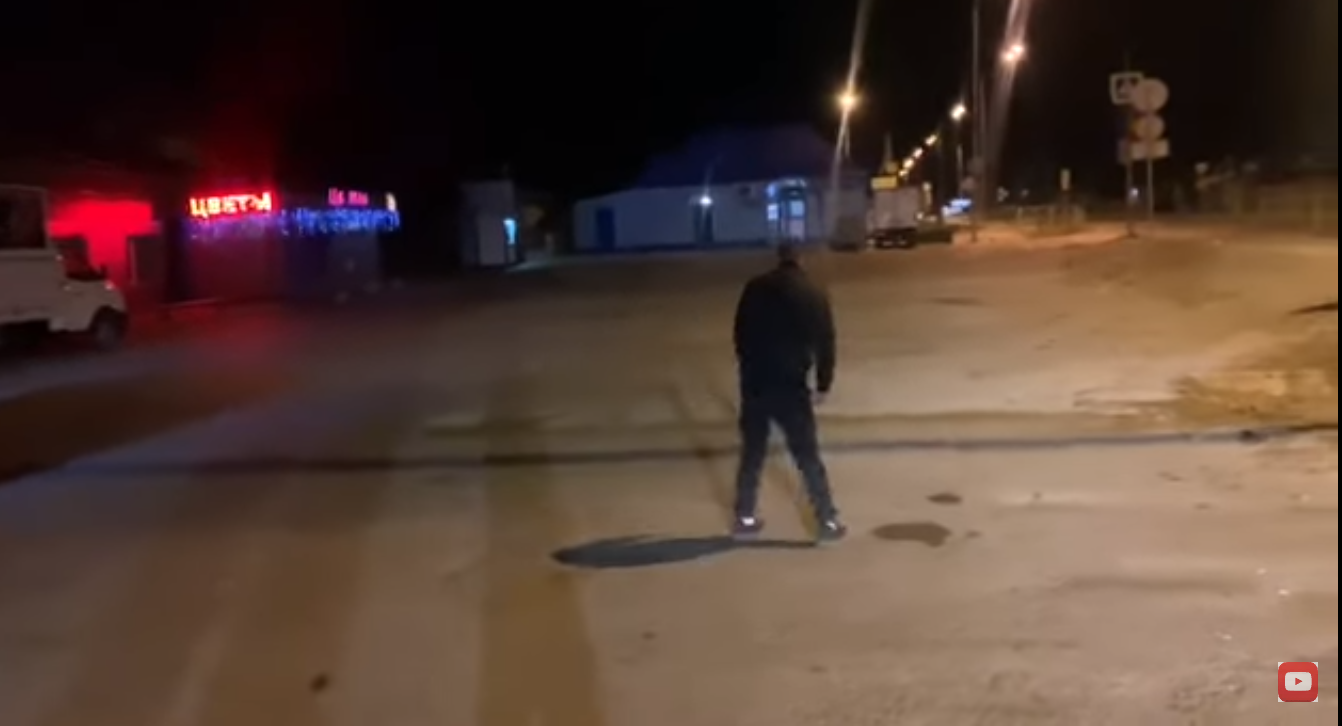 Лаеш Эчке эшләр бүлегенең ЮХИДИ хезмәткәрләре адекват булмаган шоферны туктаткан