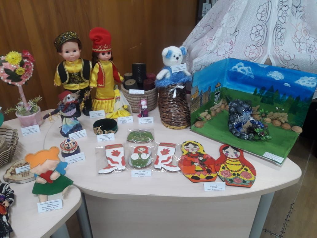 В детской библиотеке Лаишева прошла ярмарка мастеров
