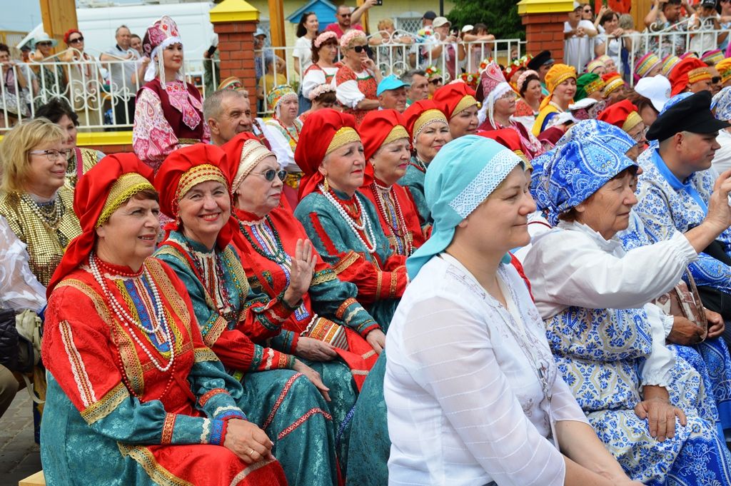 Главное действие Каравона в селе Никольское наблюдали сотни зрителей