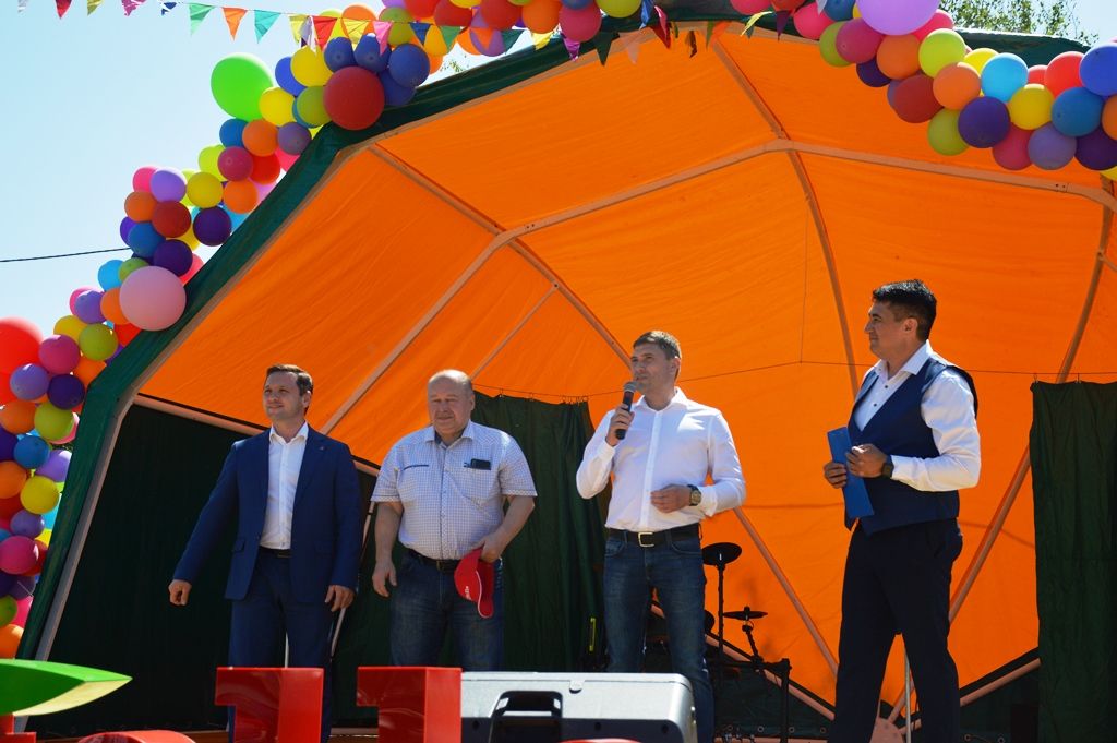 На Сабантуе в Габишево наградили передовиков аграрного сектора Лаишевского района
