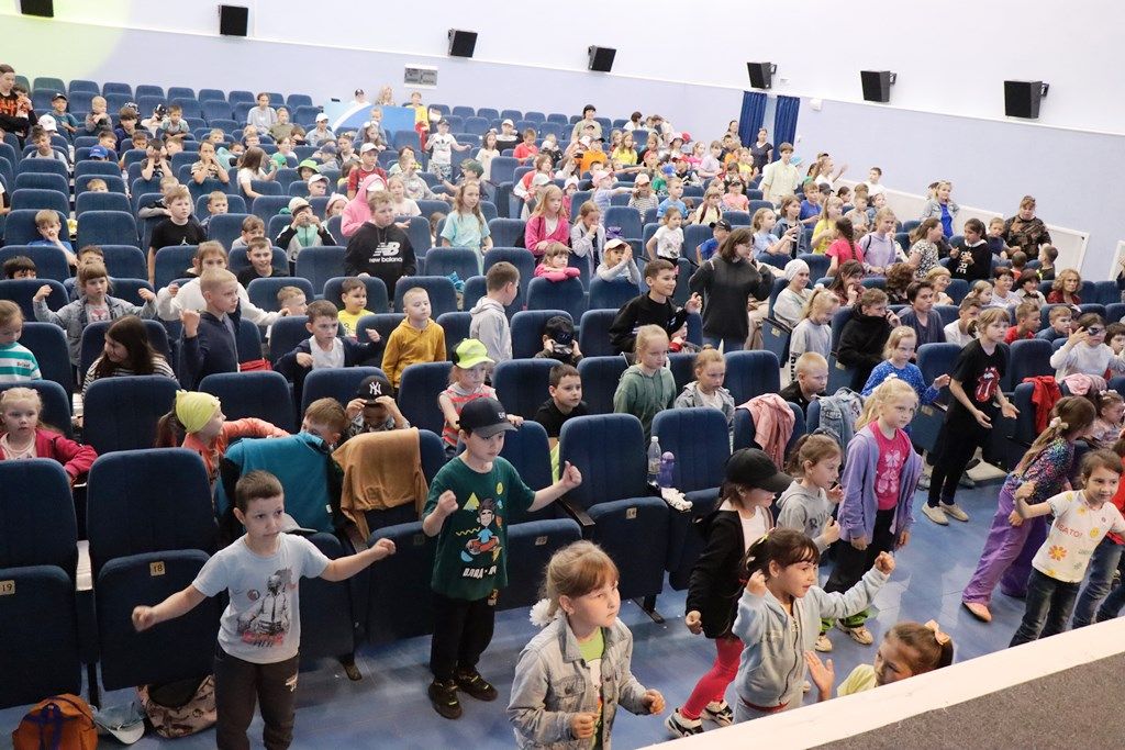 На фестивале «Радуга планеты Детства» в Лаишево вручили премию имени Александра Денежкина