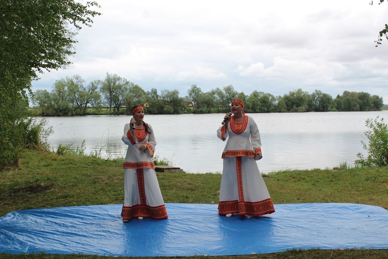 Жители Лаишевского района дружно отметили День озера