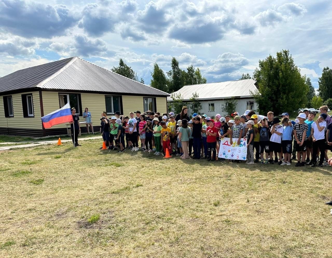 Депутаты из Казани посетили лагерь в Лаишевском районе