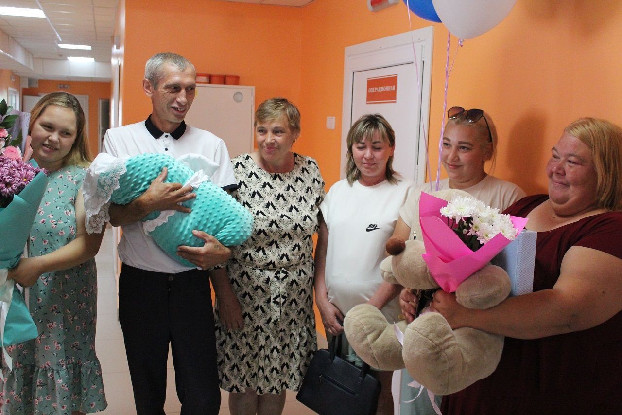 Лаеш бала тудыру йортында мобилизацияләнгән гаиләдә яңа туган баланы чыгардылар